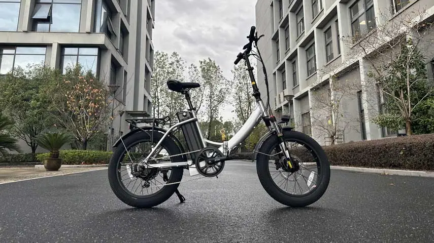 Opvouwbare elektrische fiets